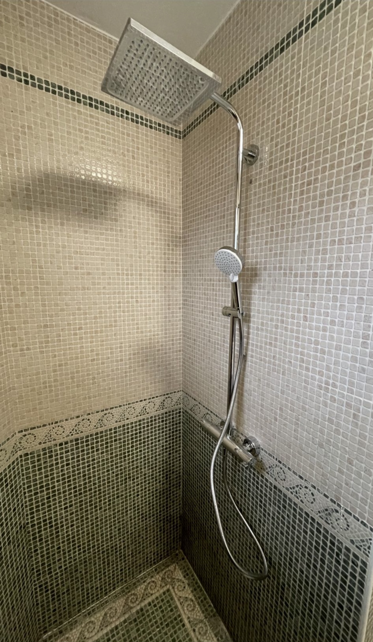 Image gallery marquee